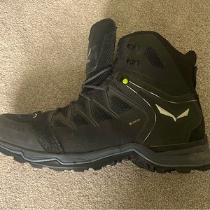Salewa Men’s Hiking Boots Size 12